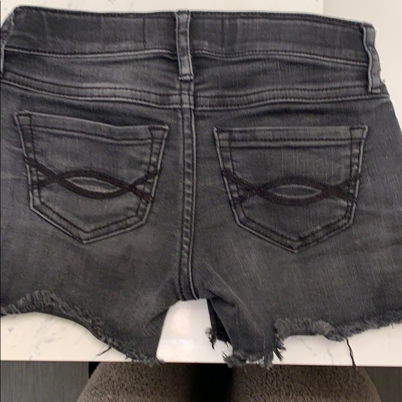 Abercrombie kids shorts - Picture 2 of 2